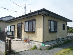 お買い物に便利な戸建て物件♪